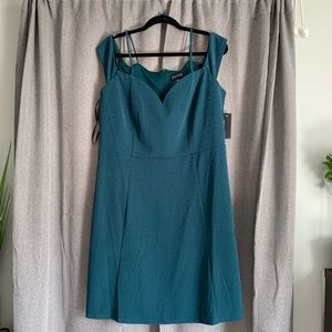Emerald Green Cold Shoulder Cap Sleeve Dress NWT